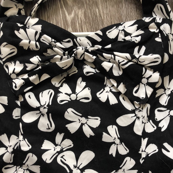 Short pouffy blck dress - Picture 3 of 4